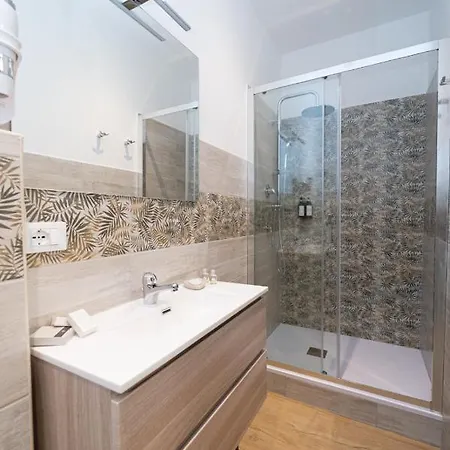Domus Vatican Gasthof 4*